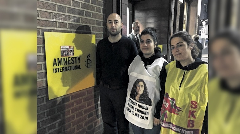 UK police arrest, evict 21 Kurdish hunger strike activists from Amnesty building